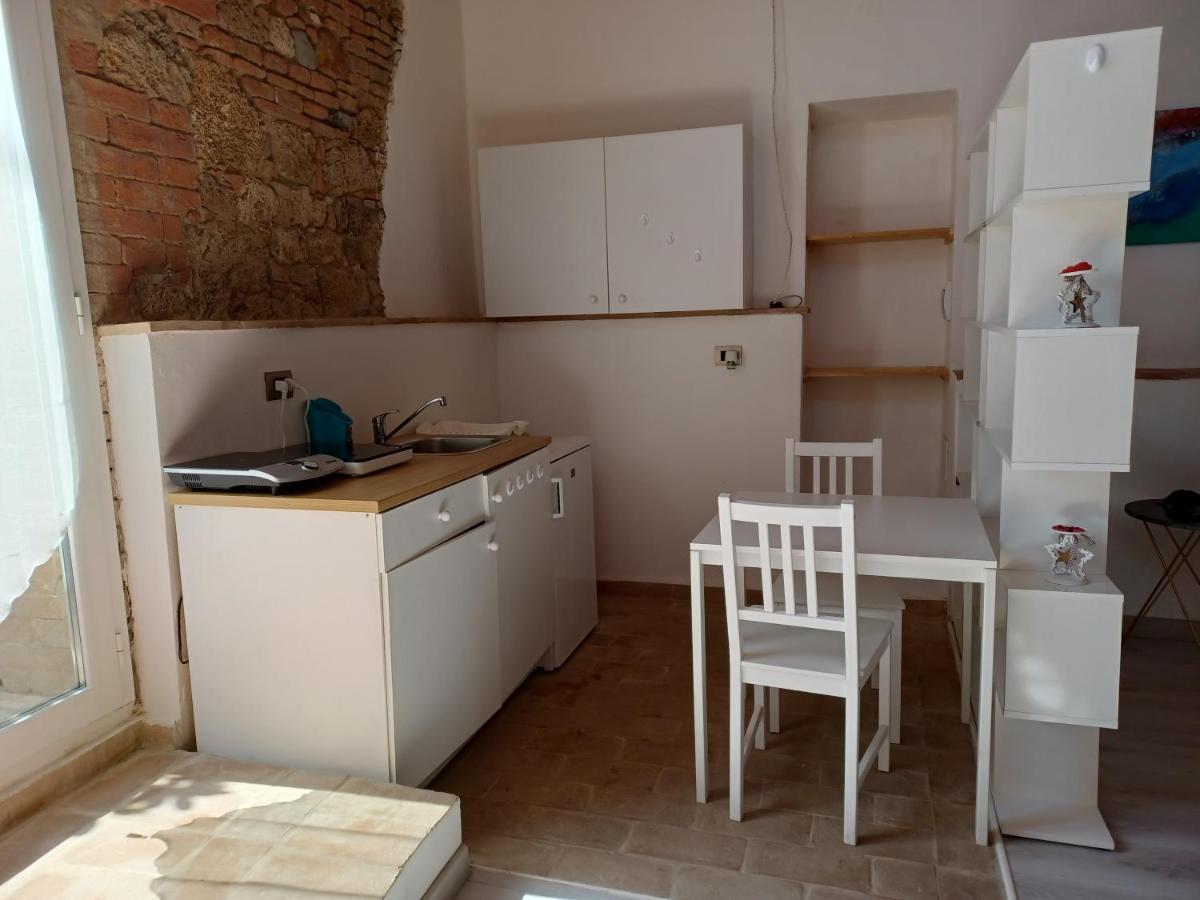 L'Albero Di Gameli Bed & Breakfast Chiusi Eksteriør bilde