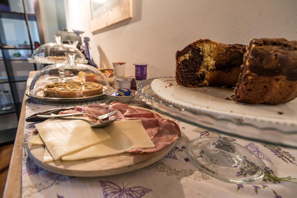 L'Albero Di Gameli Bed & Breakfast Chiusi Eksteriør bilde