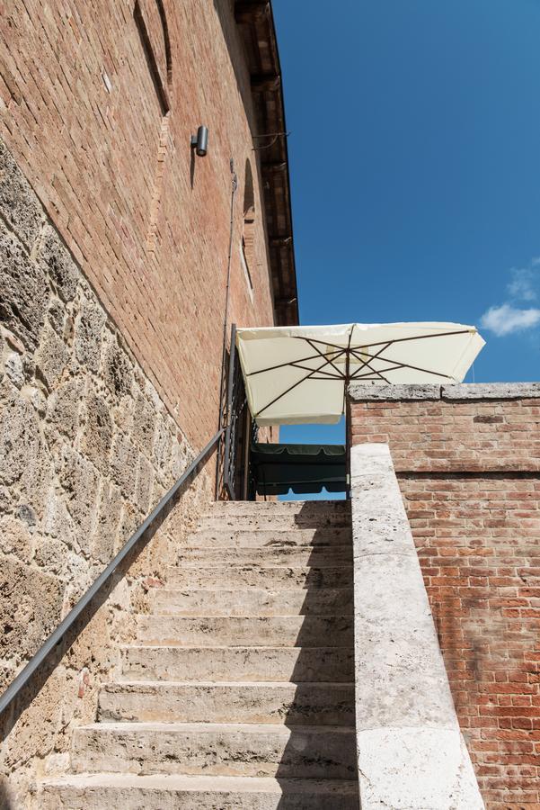 L'Albero Di Gameli Bed & Breakfast Chiusi Eksteriør bilde