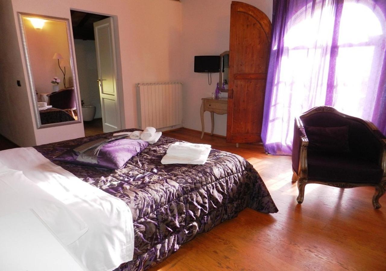 L'Albero Di Gameli Bed & Breakfast Chiusi Eksteriør bilde